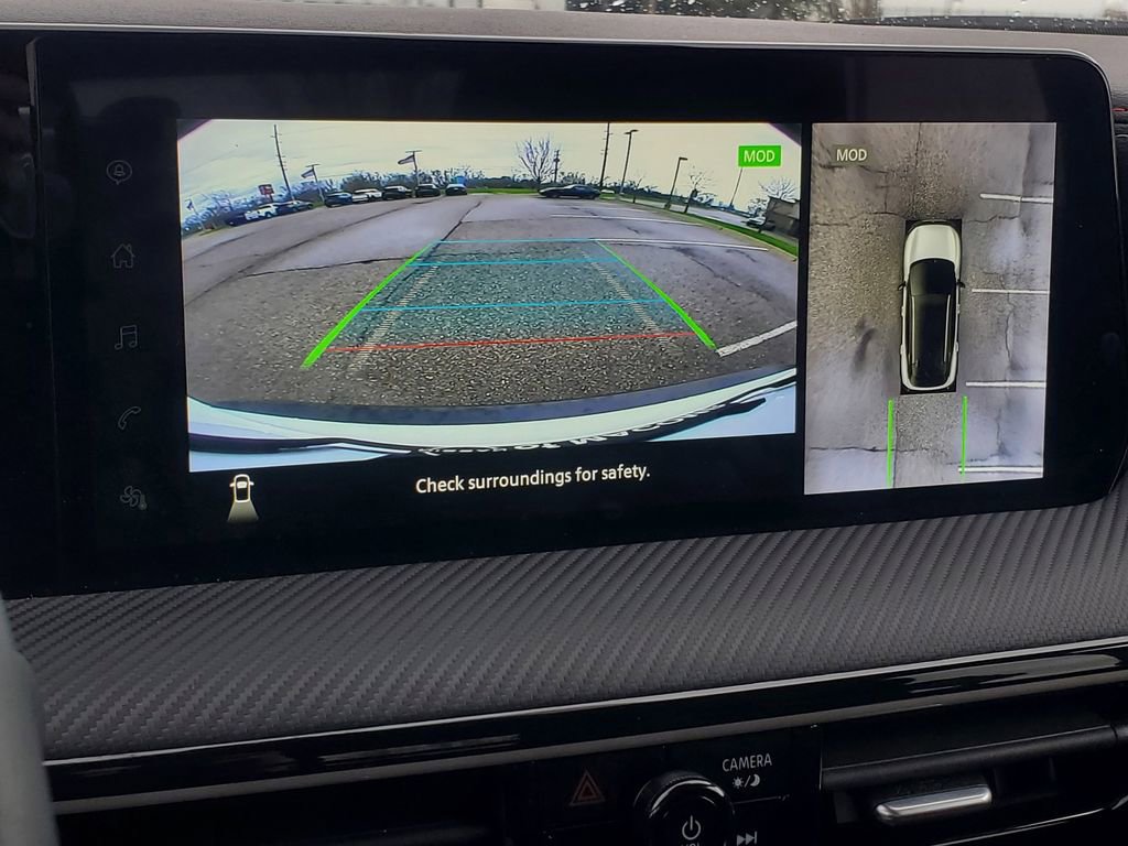 Used 2025 Nissan Kicks SR AWD/4WD image 20