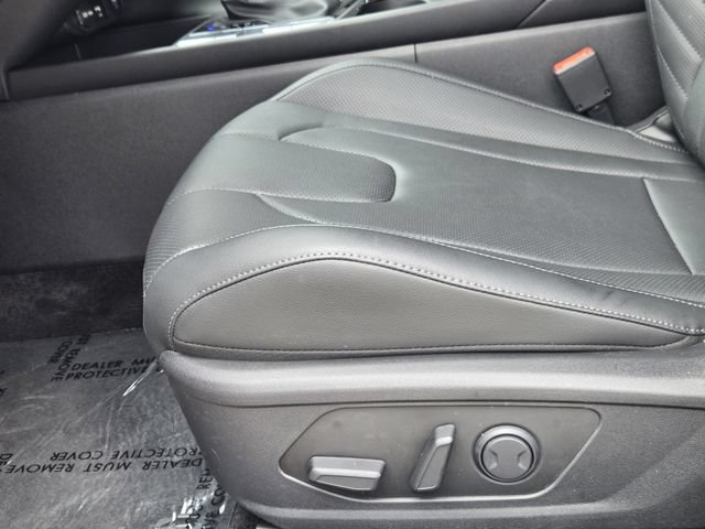Certified 2026 Hyundai Elantra Limited FWD image 18