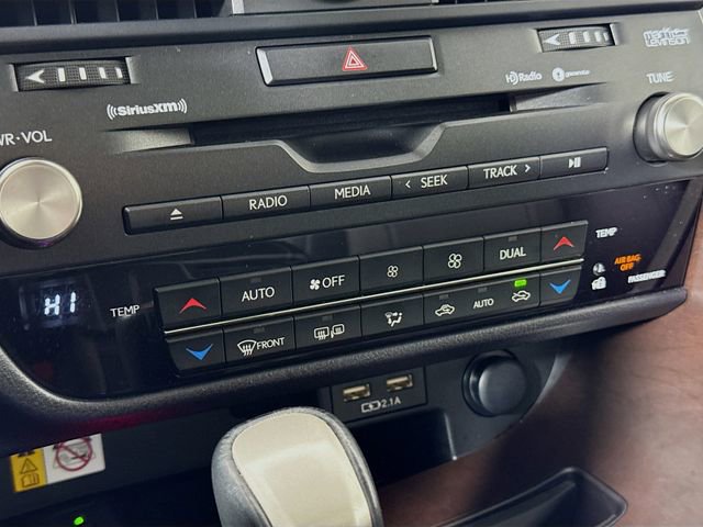 Used 2022 Lexus RX 350 AWD w/ Premium Package image 17