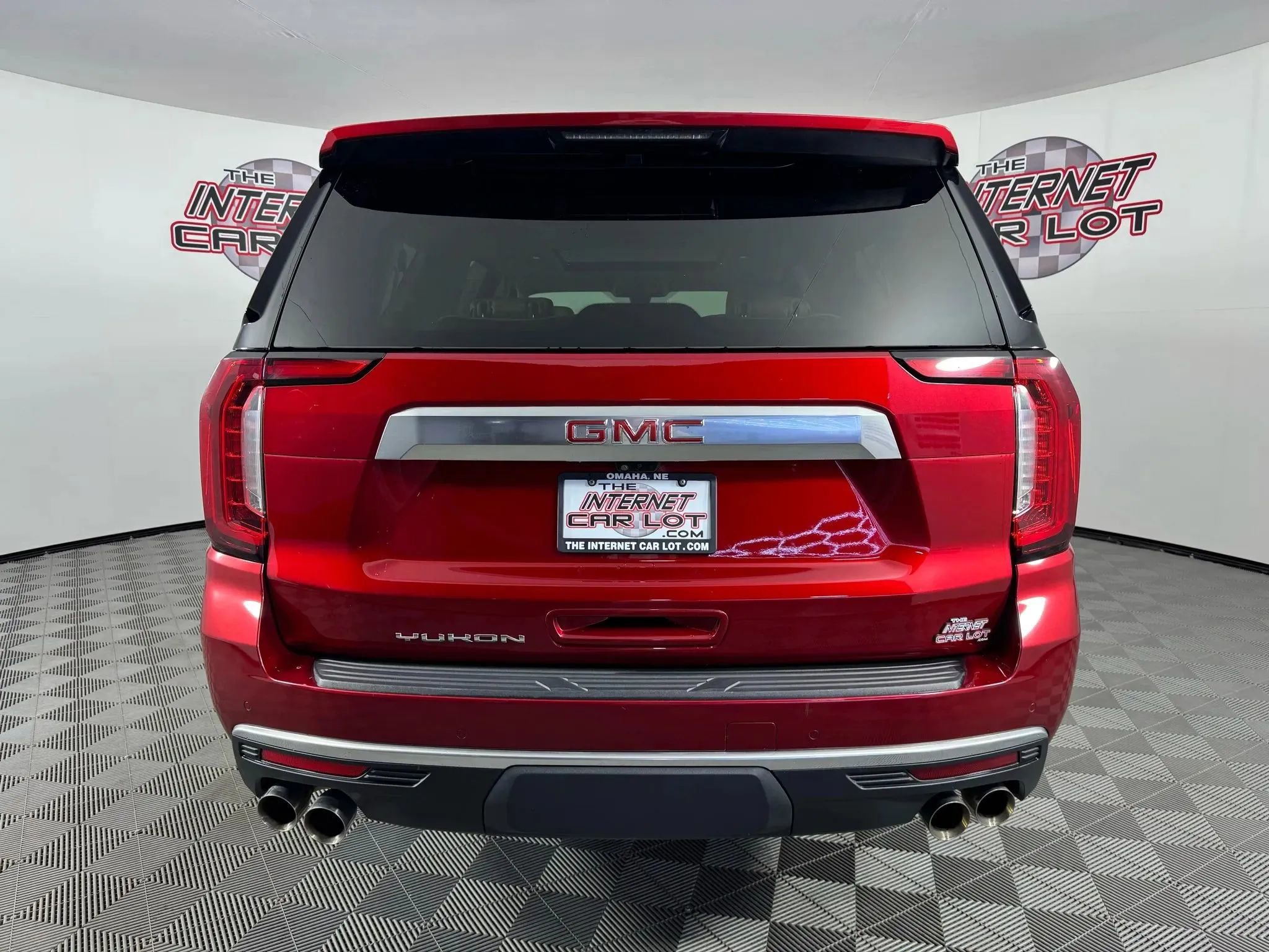 Used 2022 GMC Yukon XL Denali w/ Denali Premium Package image 6