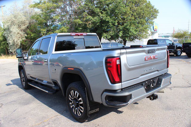 Used 2024 GMC Sierra 3500 Denali image 14