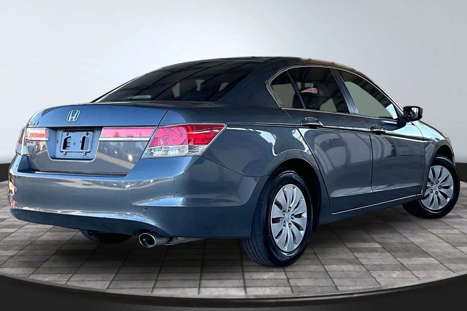 Used 2012 Honda Accord LX image 6