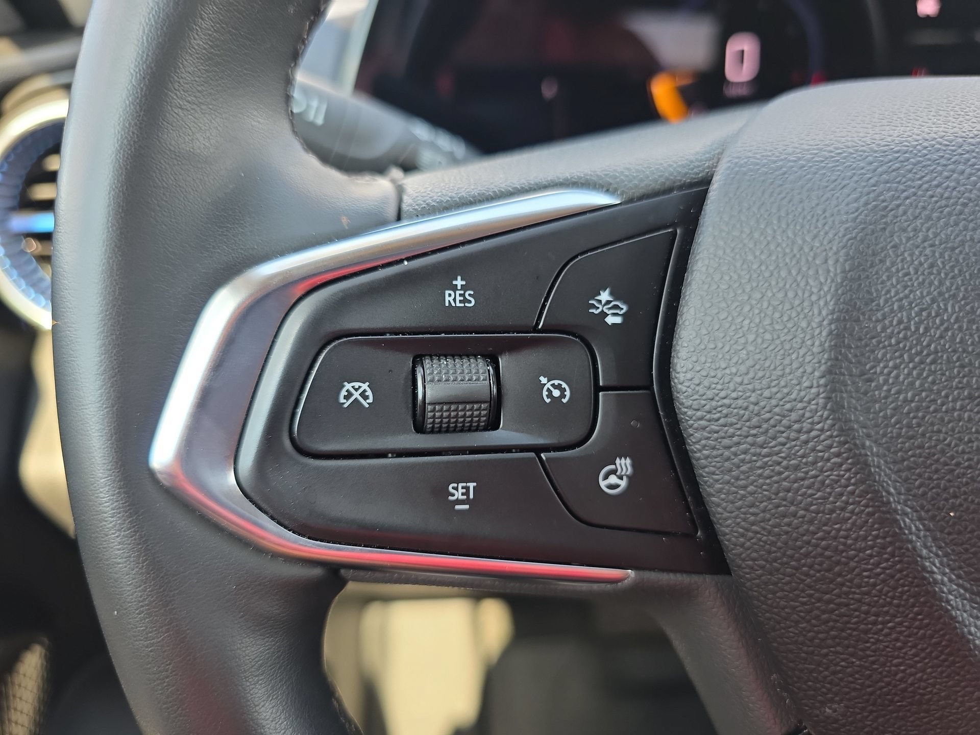 Used 2026 Chevrolet Trax LT w/ Driver Confidence Package FWD image 19