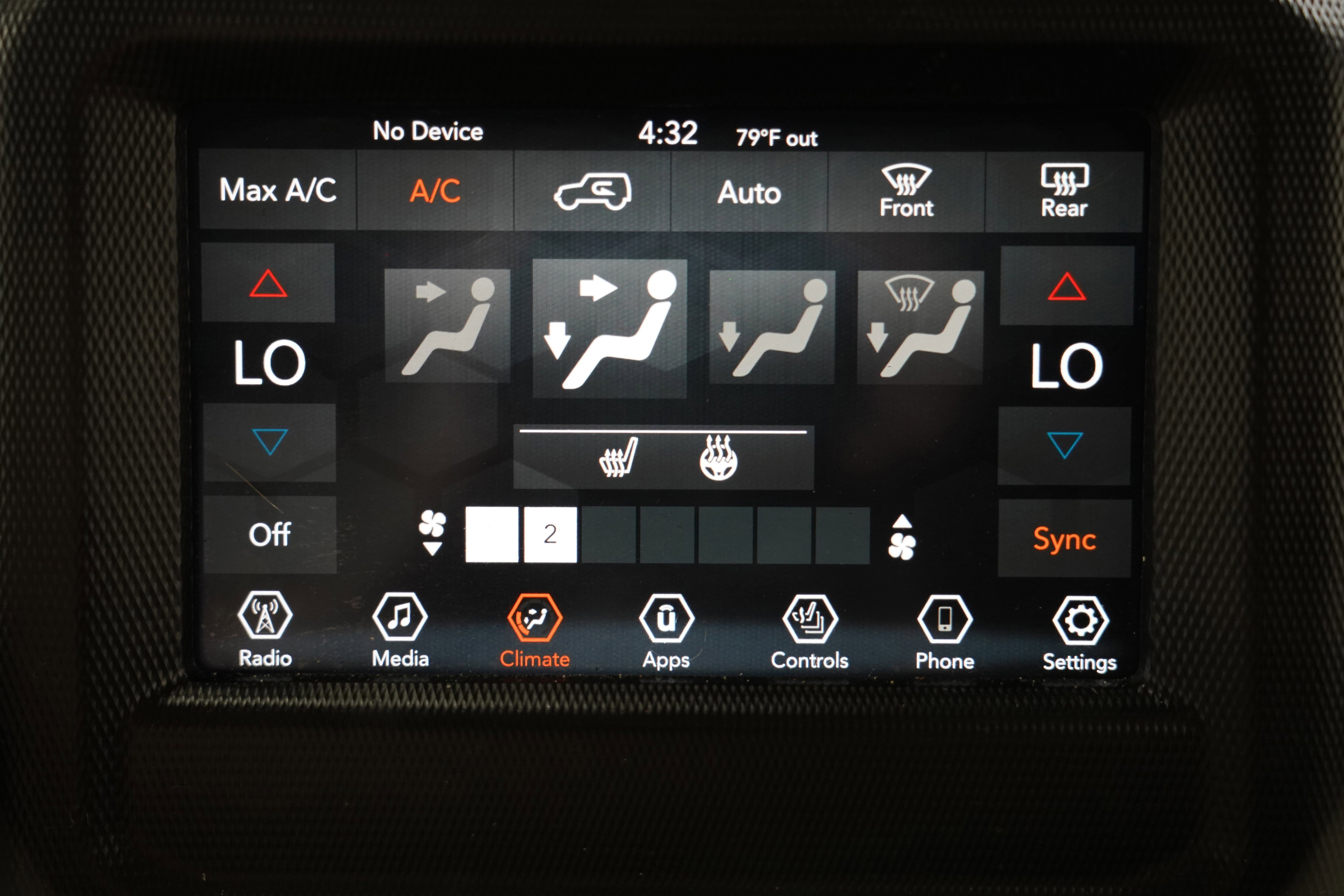 Used 2021 Jeep Wrangler Unlimited Sahara w/ Dual Top Group AWD/4WD image 24