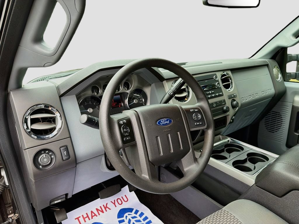 Used 2016 Ford F250 XLT w/ XLT Premium Package RWD image 9