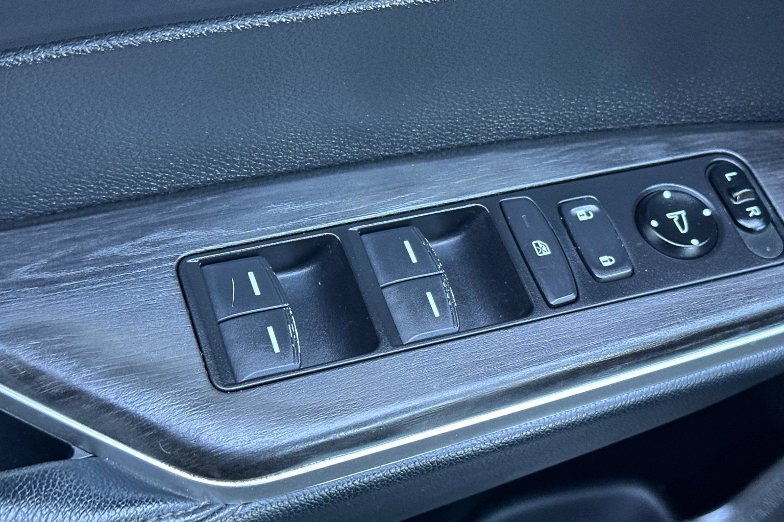 Used 2019 Honda Clarity Plug-In Hybrid image 14