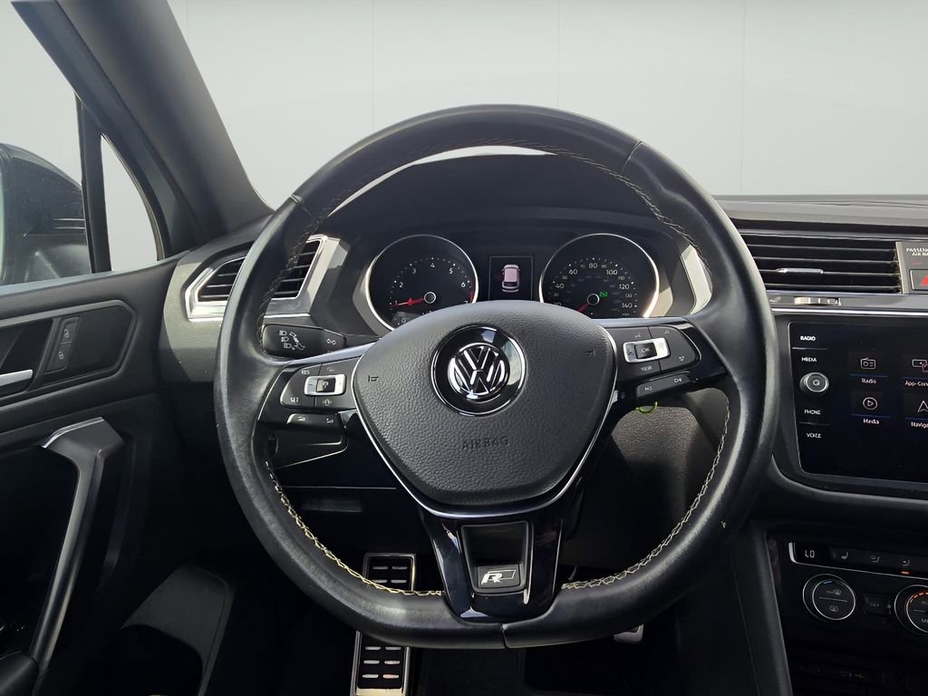 Used 2021 Volkswagen Tiguan SE R-Line AWD/4WD image 10