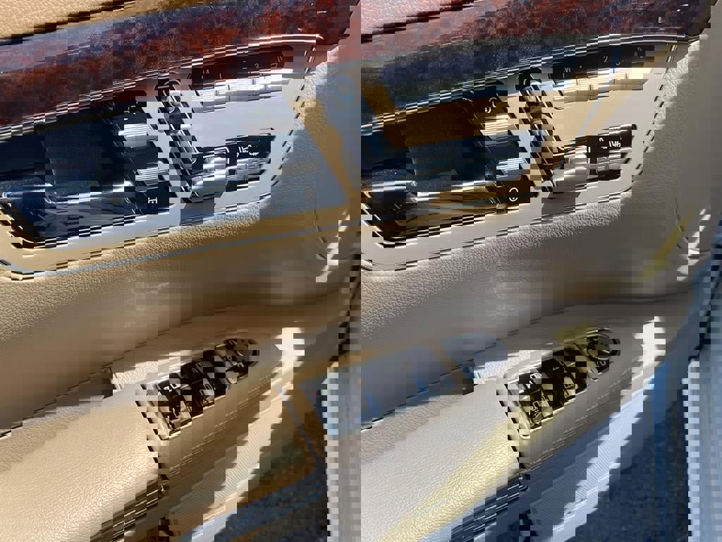 Used 2013 Mercedes-Benz S 550 S 550 image 5