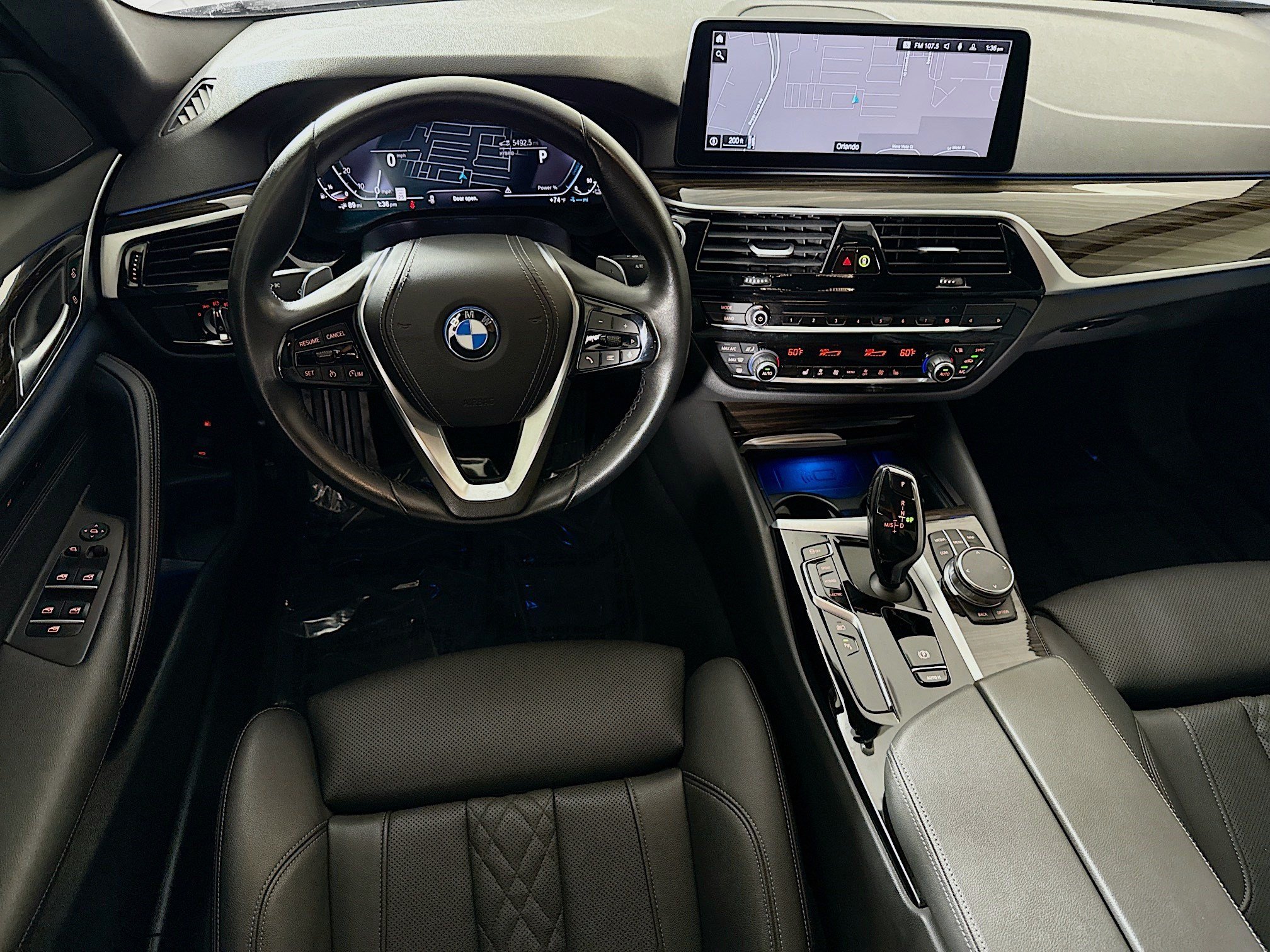 Used 2023 BMW 530e w/ Convenience Package RWD image 17