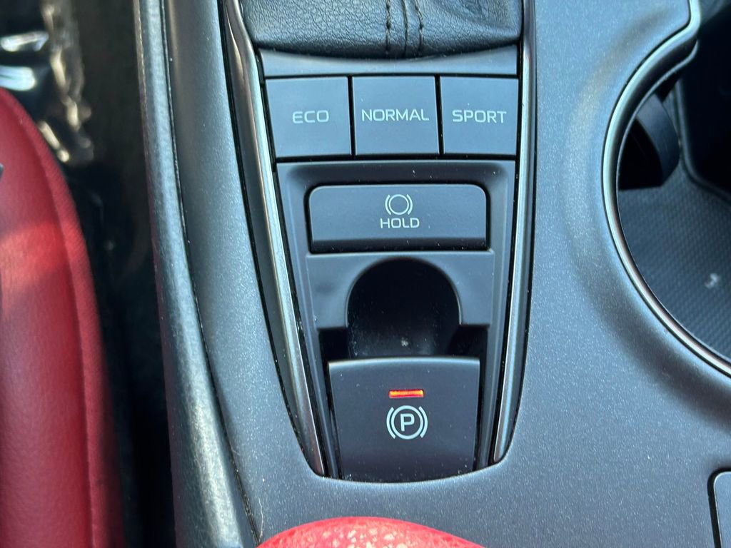 Used 2024 Toyota Camry XSE FWD image 26