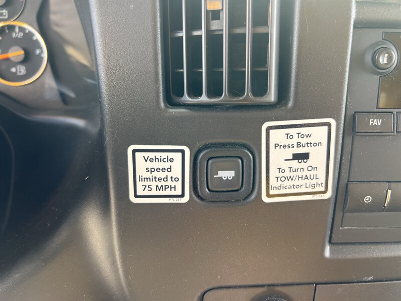 Used 2021 GMC Savana 3500 Extended w/ Power Convenience Package RWD image 20