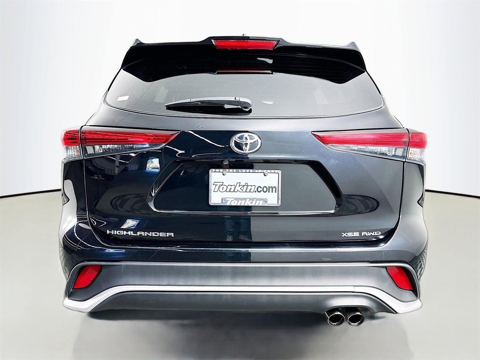 Certified 2023 Toyota Highlander XSE image 6