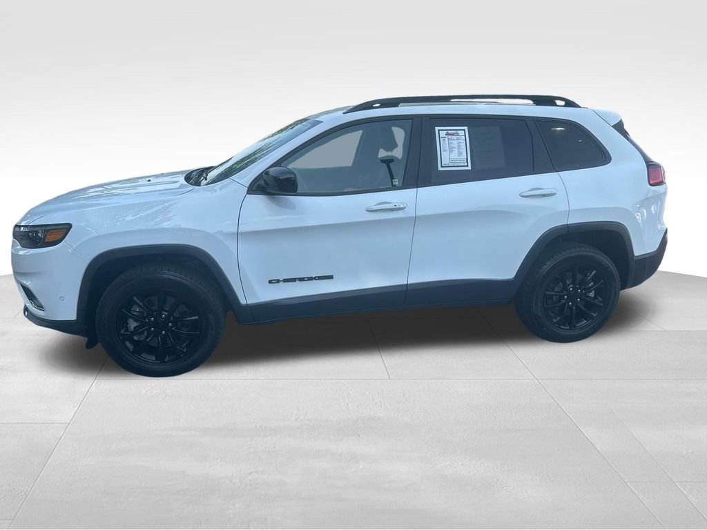 Used 2023 Jeep Cherokee Altitude Lux AWD/4WD image 5
