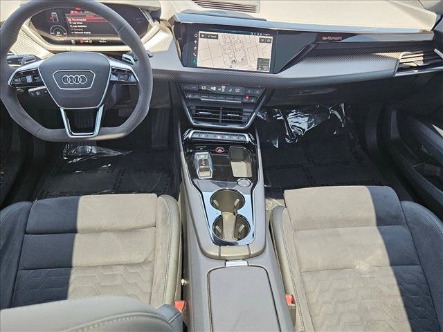 Used 2022 Audi e-tron GT Prestige w/ Prestige Package AWD/4WD image 18