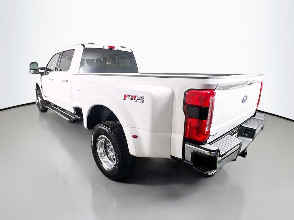 New 2026 Ford F350 Lariat w/ Lariat Premium Package image 11