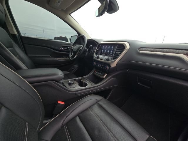 Used 2023 GMC Acadia Denali w/ Denali Technology Package image 23
