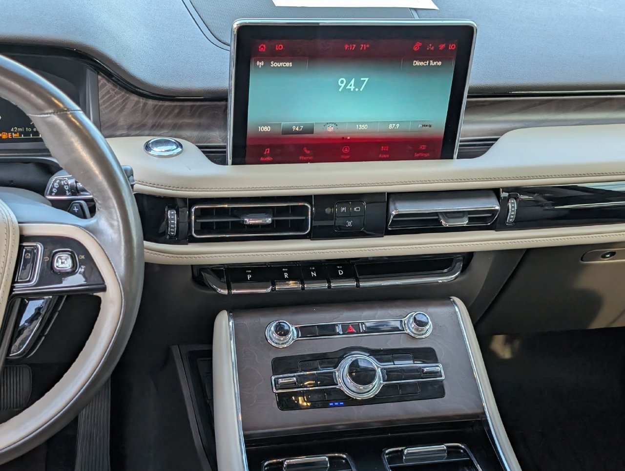 Used 2024 Lincoln Aviator Reserve w/ Equipment Group 201A RWD image 12