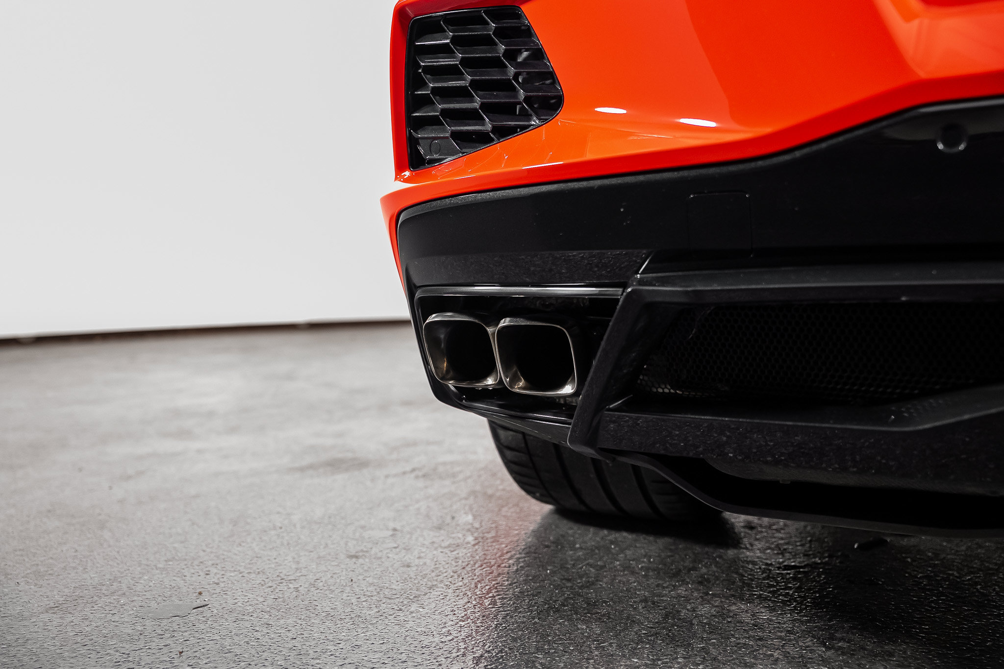 Used 2022 Chevrolet Corvette Stingray Premium Cpe w/ Z51 Performance Package RWD image 37