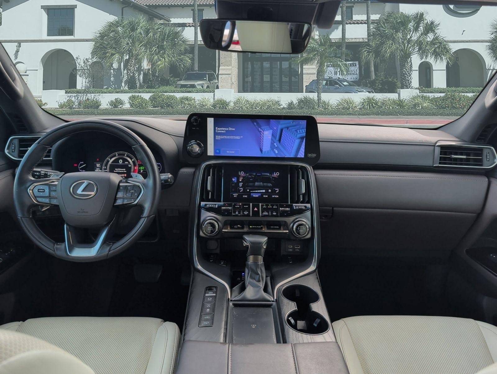 Used 2022 Lexus LX 600 4WD w/ Appearance Package image 23