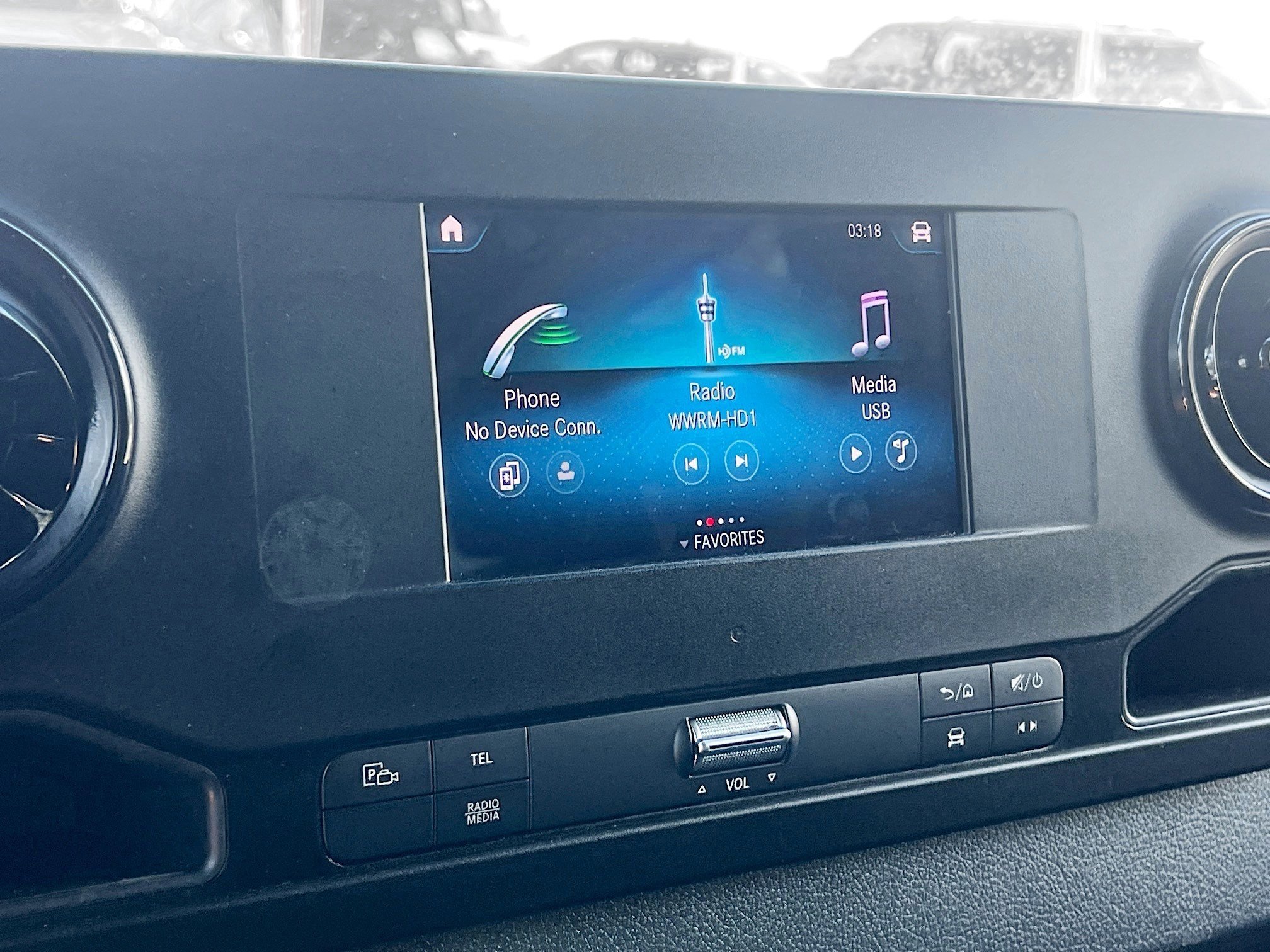 Used 2024 Mercedes-Benz Sprinter 2500 image 28