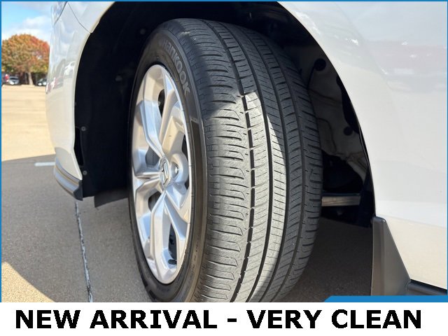 Used 2024 Honda Accord LX image 17