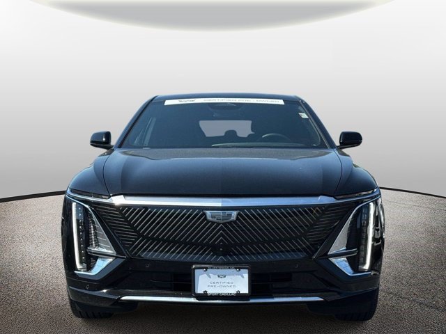 Certified 2024 Cadillac Lyriq Luxury AWD/4WD image 6