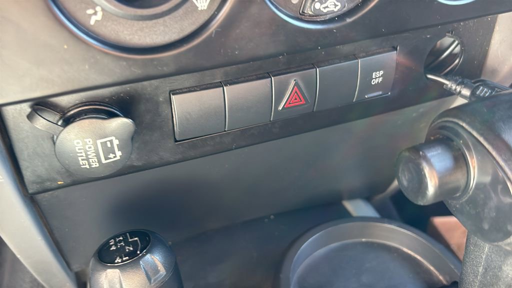 Used 2008 Jeep Wrangler X AWD/4WD image 14