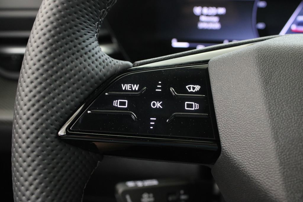 New 2025 Audi SQ5 Prestige image 26