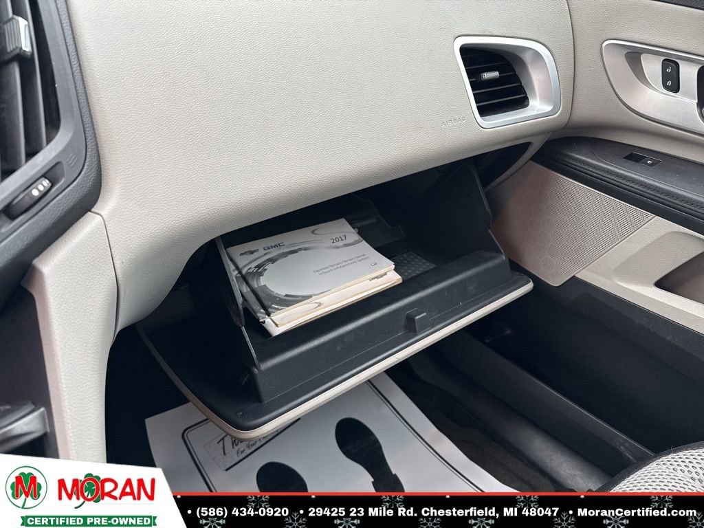 Used 2018 Chevrolet Equinox LT w/ Sun & Infotainment Package image 19