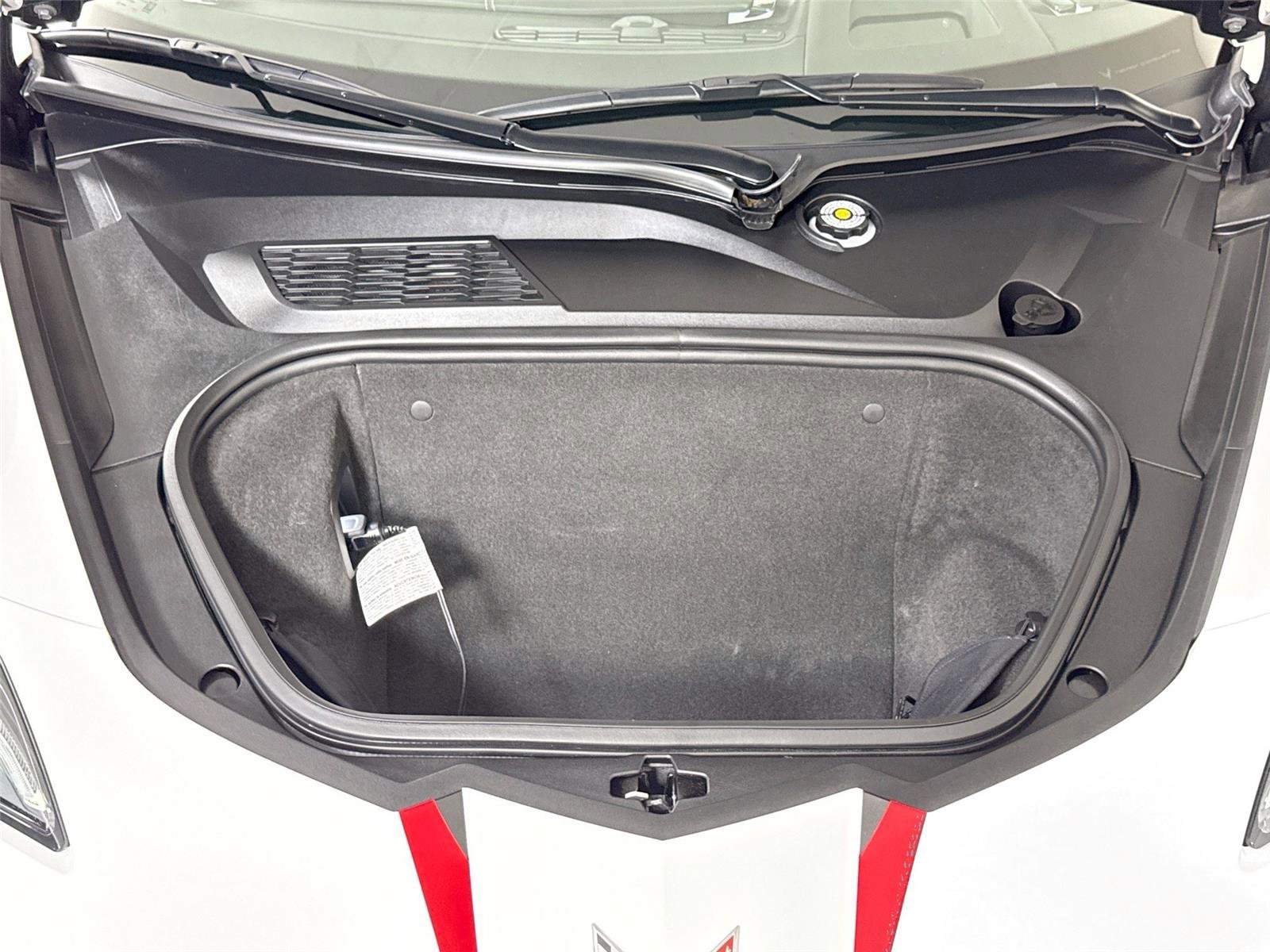 Used 2025 Chevrolet Corvette Z06 RWD image 31