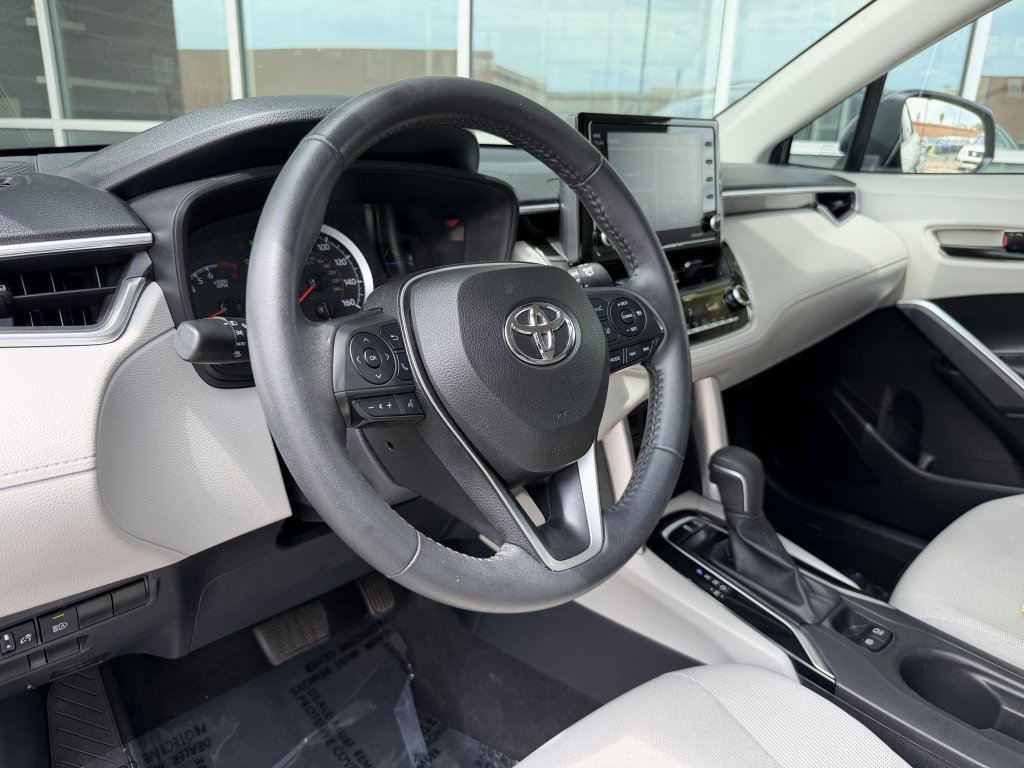 Used 2022 Toyota Corolla Cross LE FWD image 33