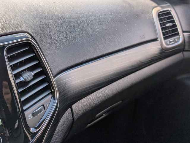 Used 2019 Jeep Grand Cherokee Altitude image 27