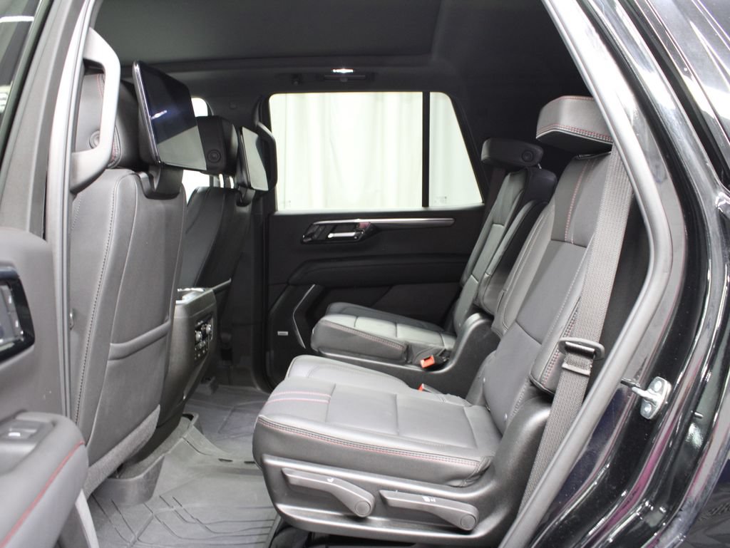 Used 2026 Chevrolet Tahoe RST w/ RST Capability Package AWD/4WD image 17