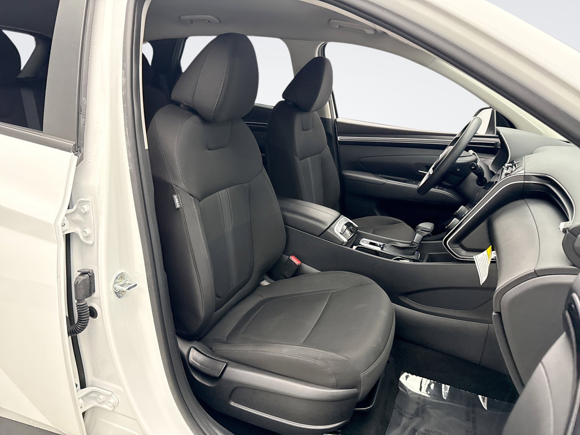 Used 2023 Hyundai Tucson SEL image 16