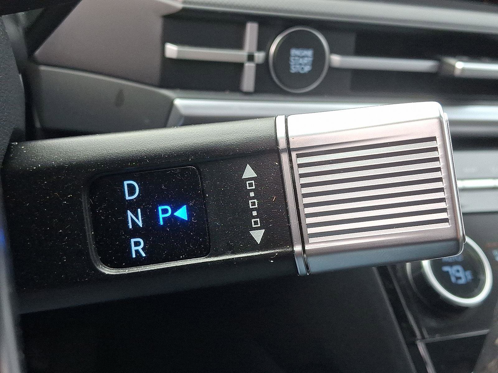 Used 2025 Hyundai Santa Fe XRT image 16