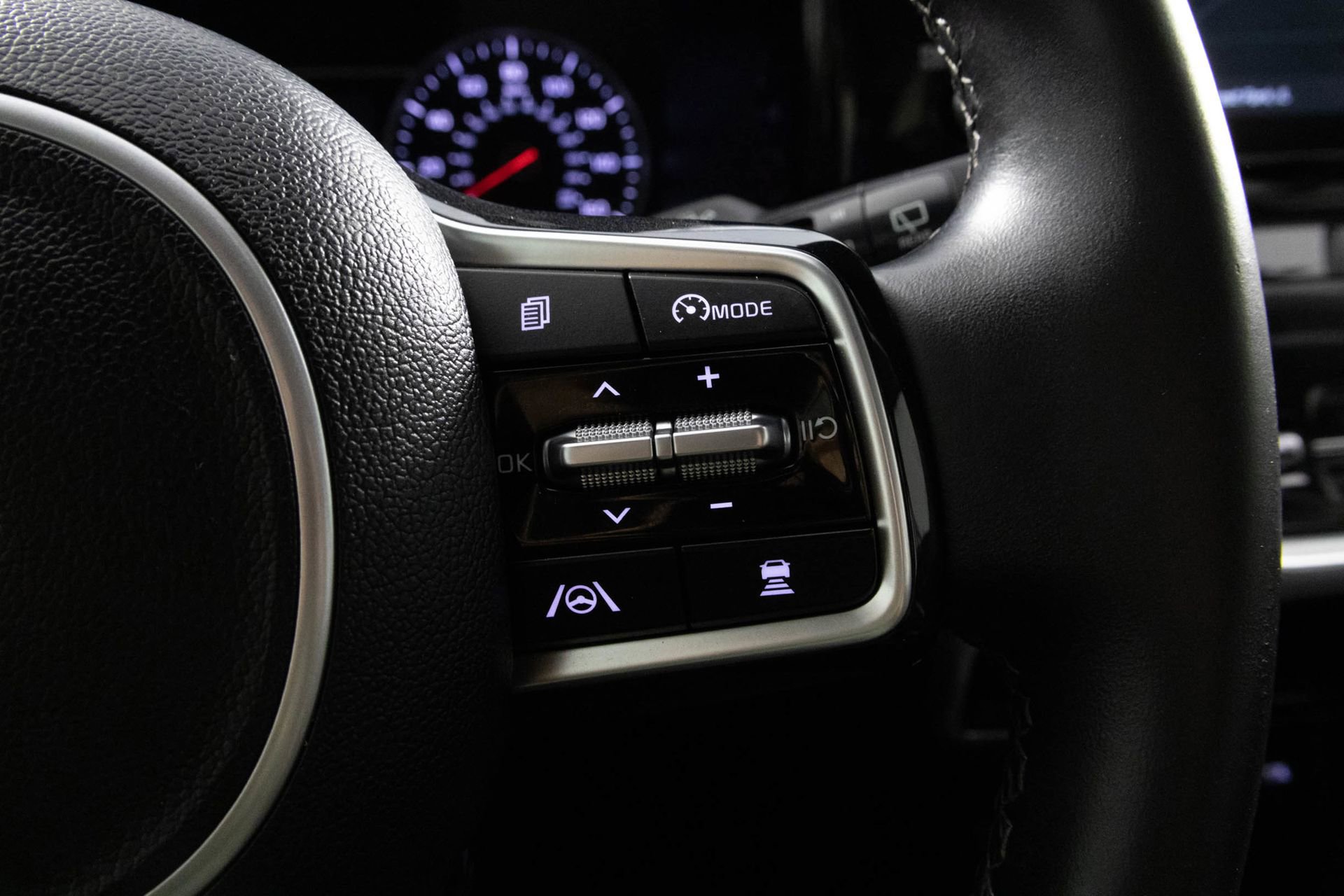 Used 2022 Kia Sorento SX FWD image 28