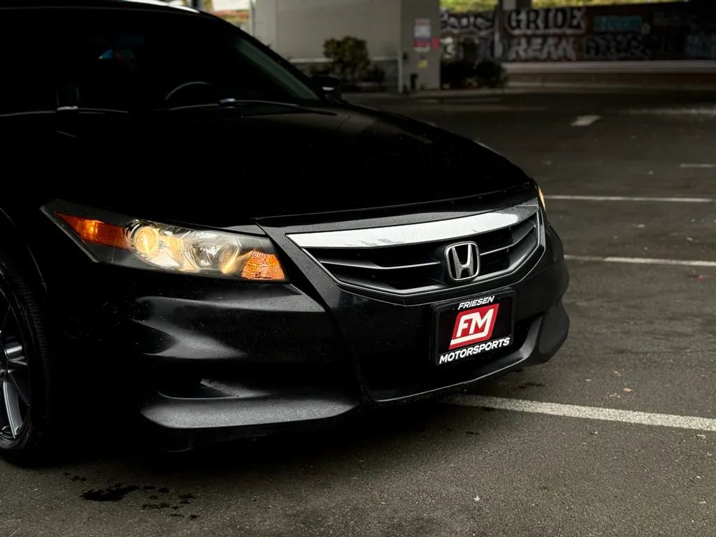 Used 2011 Honda Accord EX-L image 37