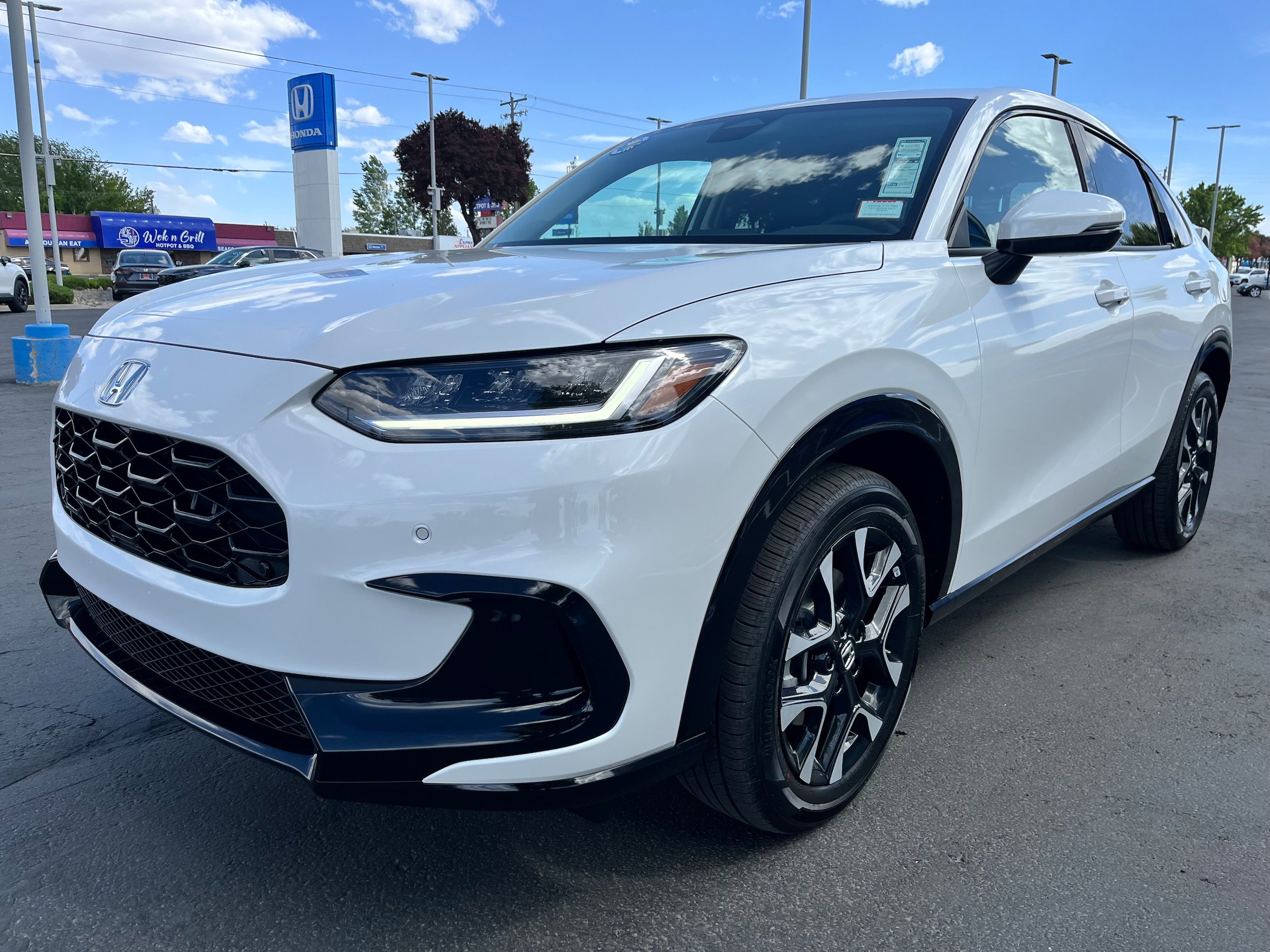 New 2027 Honda HR-V EX-L image 3
