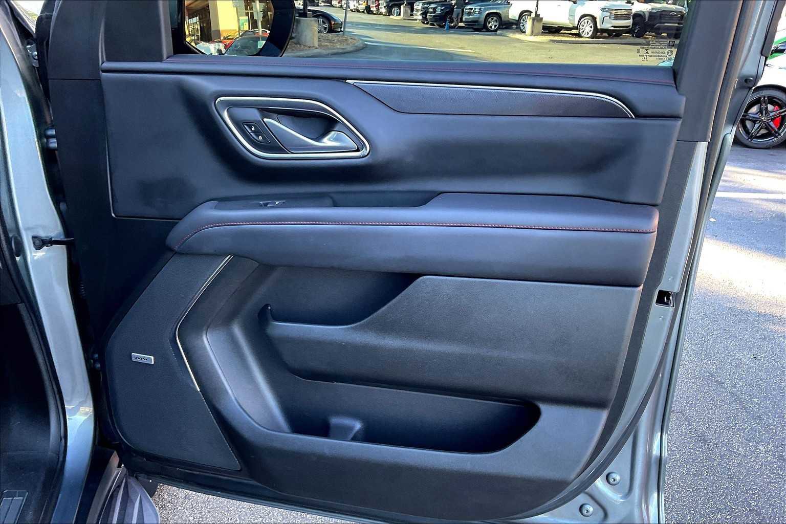 Certified 2022 Chevrolet Tahoe RST w/ Luxury Package image 23