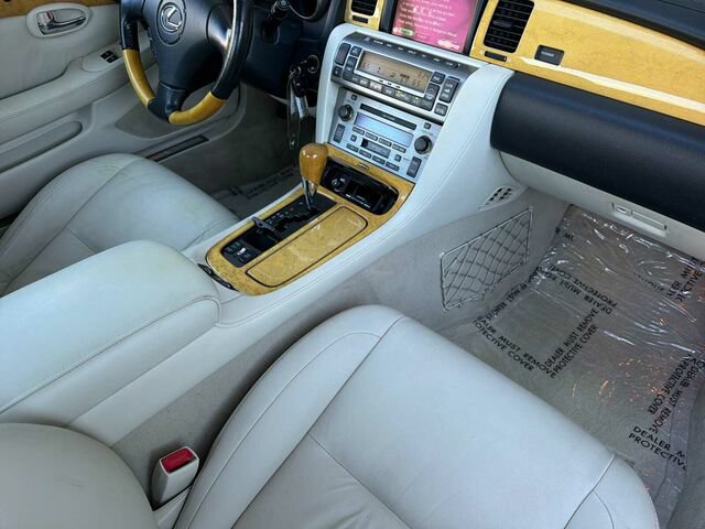Used 2003 Lexus SC 430 Convertible RWD image 17