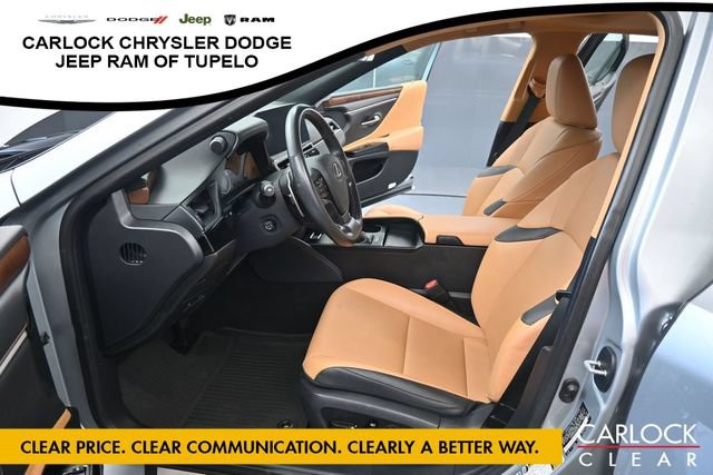 Used 2024 Lexus ES 250 w/ Premium Package AWD/4WD image 11