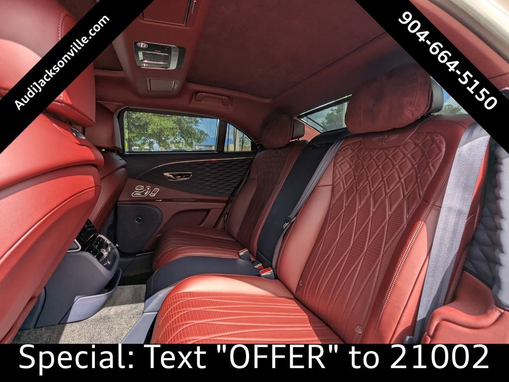 Used 2022 Bentley Flying Spur W12 image 14