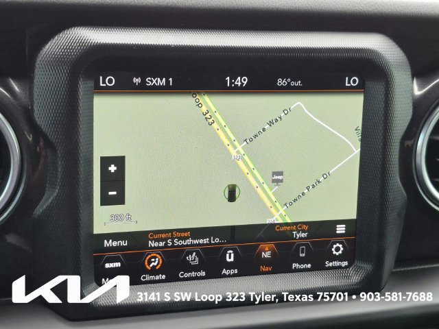 Used 2020 Jeep Wrangler Unlimited Sahara AWD/4WD image 31
