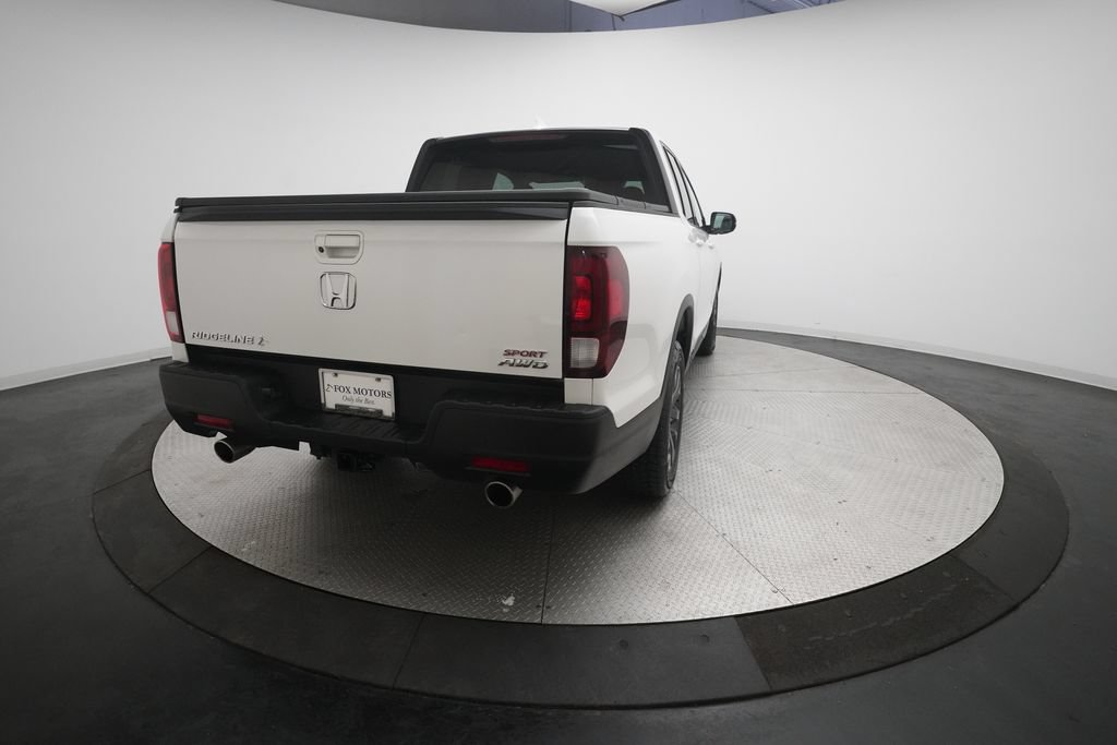 Used 2023 Honda Ridgeline Sport image 13