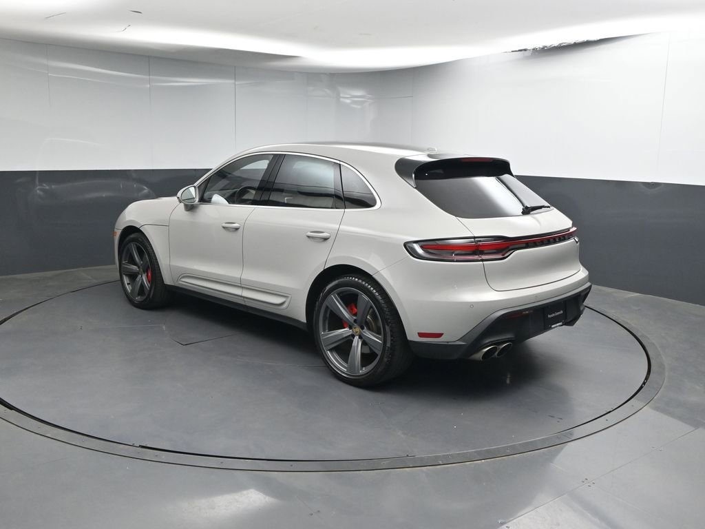 Certified 2023 Porsche Macan S image 3