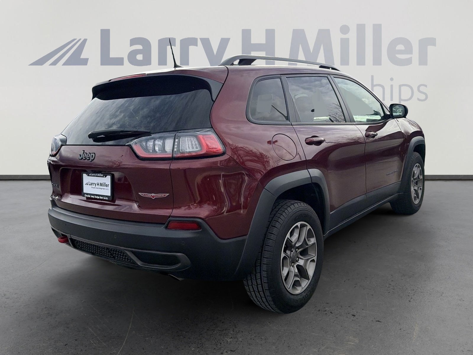 Used 2021 Jeep Cherokee Trailhawk w/ Comfort/Convenience Group image 8