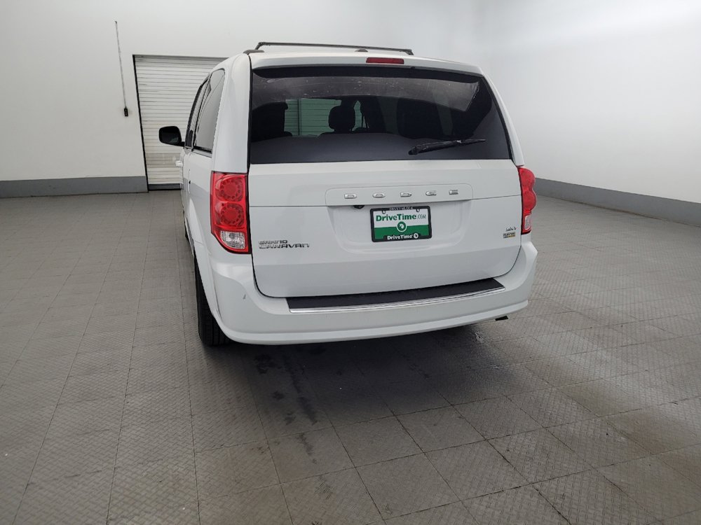 Used 2018 Dodge Grand Caravan SXT FWD image 6