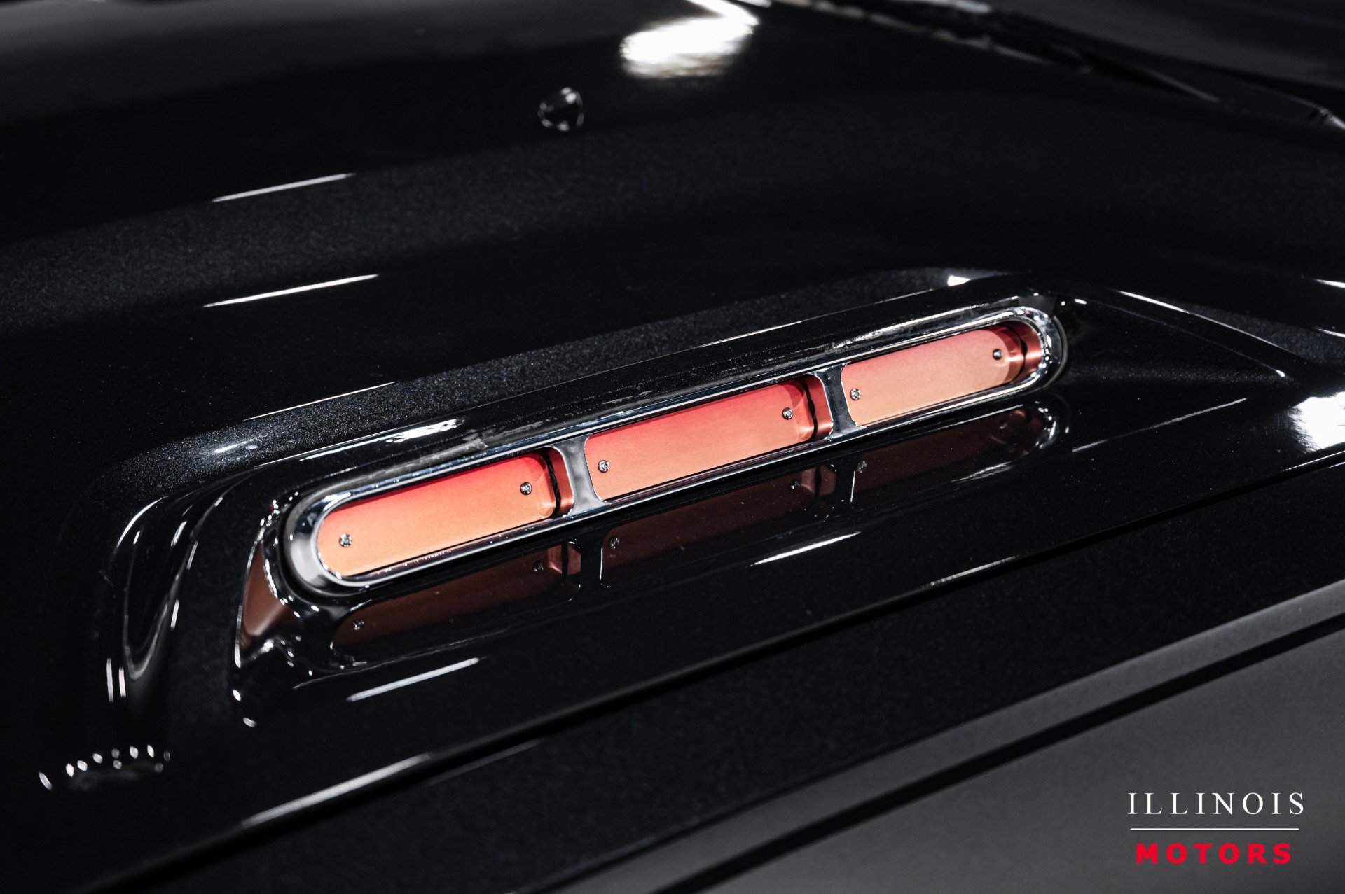 Used 2009 Dodge Challenger SRT8 w/ SRT Option Group II image 16