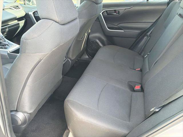 Certified 2025 Toyota RAV4 LE FWD image 29