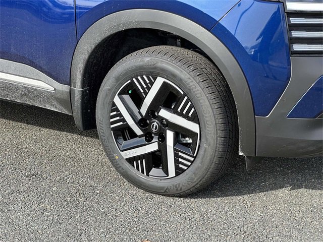 New 2026 Nissan Kicks SV image 7